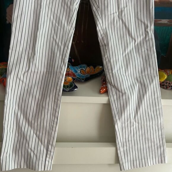 H&M White and Black Striped Dress Pants 6 - Picture 4 of 15